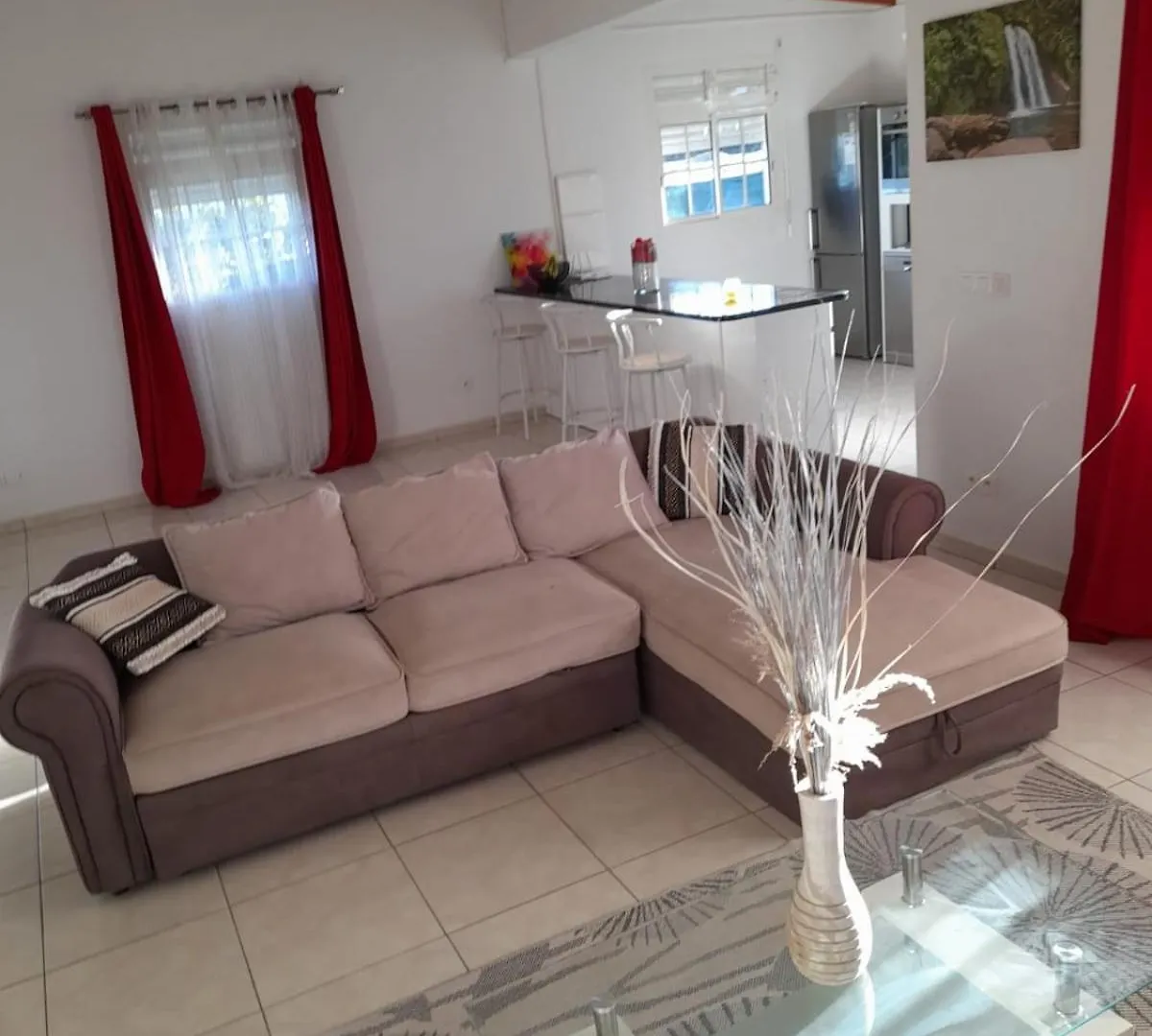 Maison Moderne Sainte-Anne  Guadeloupe