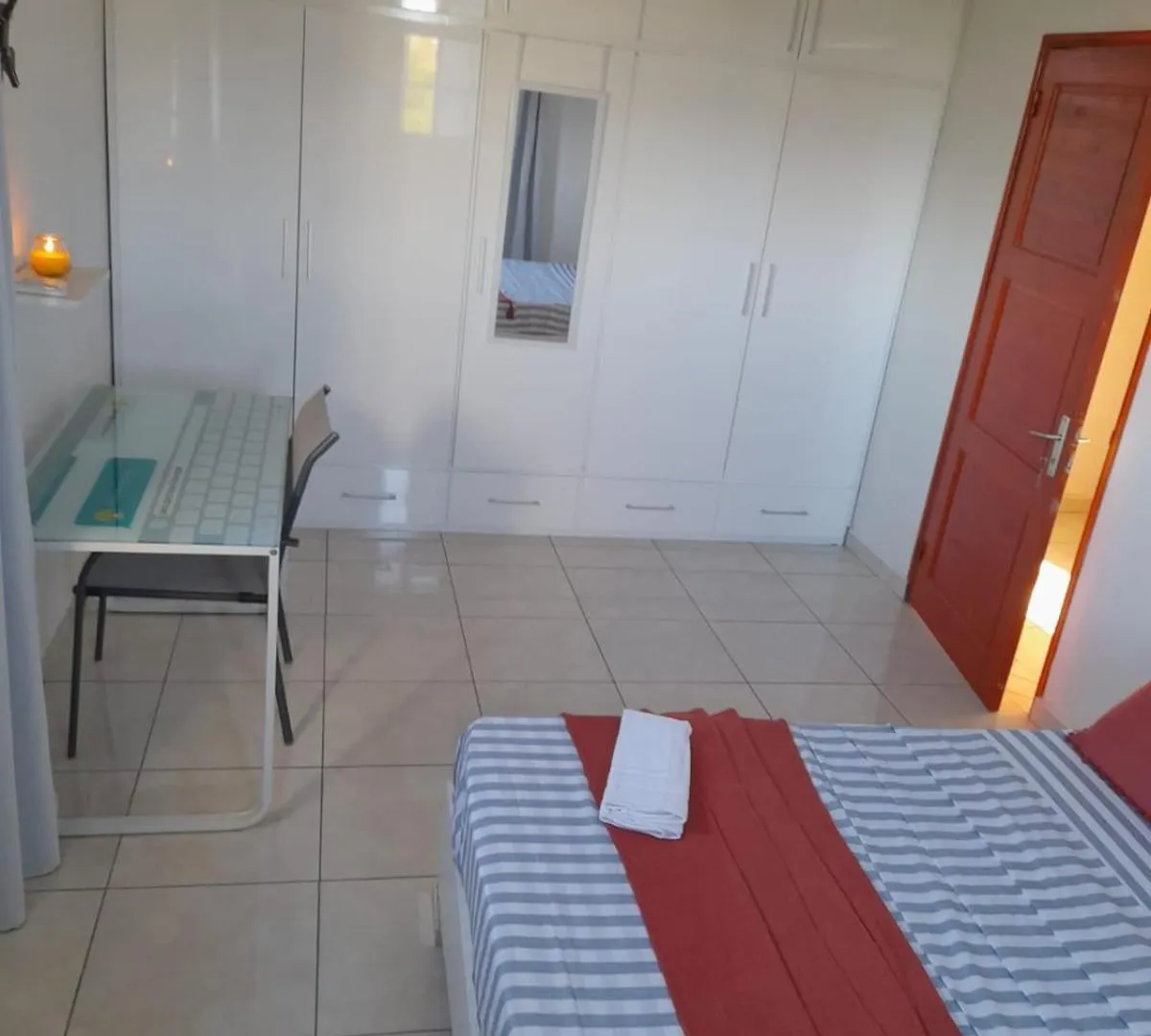 Holiday home Maison Moderne Sainte-Anne
