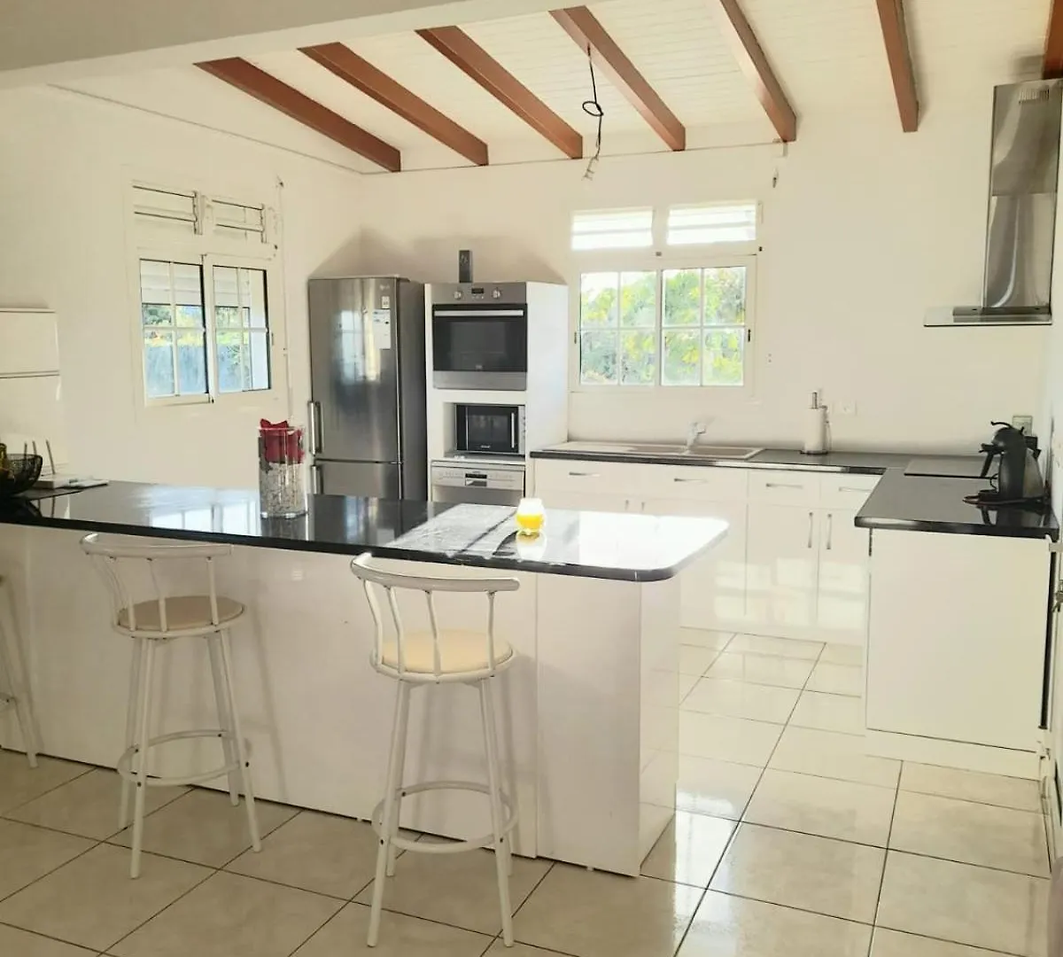 Maison Moderne Sainte-Anne  Holiday home Sainte-Anne (Grande-Terre)