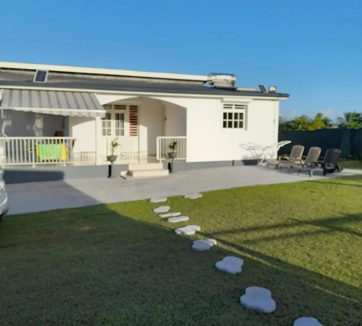 Maison Moderne Sainte-Anne