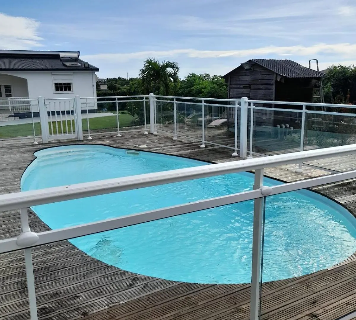 Maison Moderne Sainte-Anne  Holiday home Sainte-Anne (Grande-Terre)